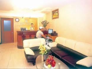 Aparthotel Hanz 82 Sen 2*